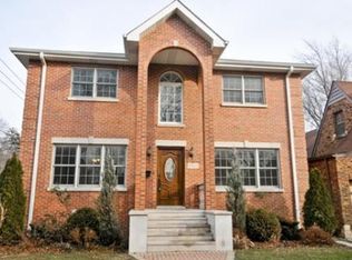 5943 N Kolmar Ave, Chicago, IL