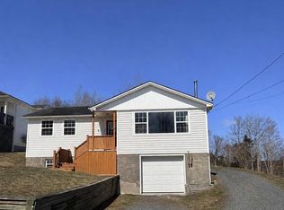 4 Strongs Road, Clarenville, NL A5A1X7