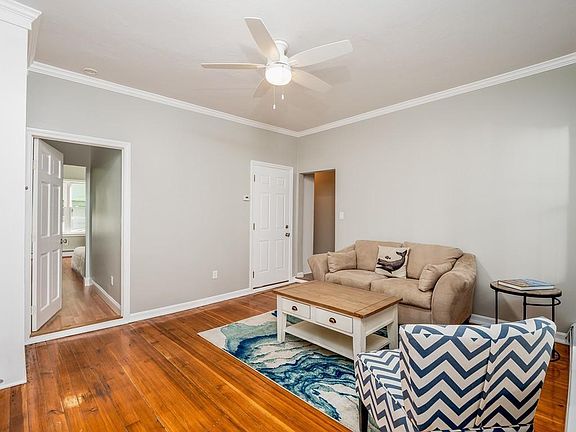 4th image of 7 Murray Ct #1