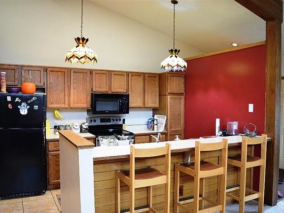 3rd image of 211 W Beaver Creek Blvd #12