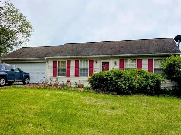 9933 Hoovers Hill Rd, Huntingdon, PA 16652