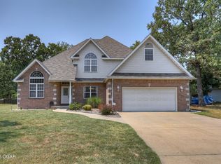 2924 N Michigan Ave, Joplin, MO 64801