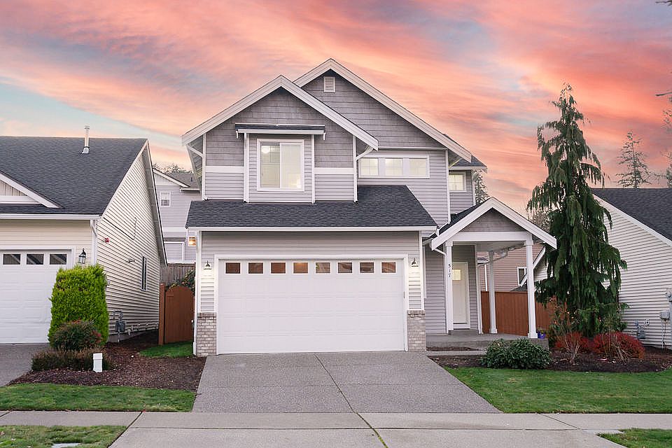 Curb view of the property!