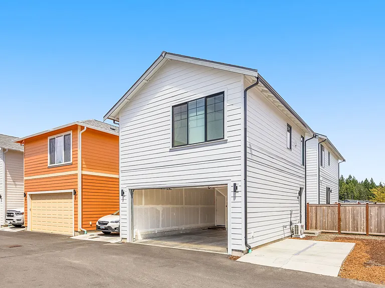 3708 SW Yarrow St — Photo 18