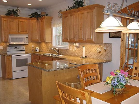 Granite Counters & Tile backsplash