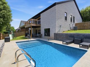 112 Wisteria Ln, Frankfort, KY 40601