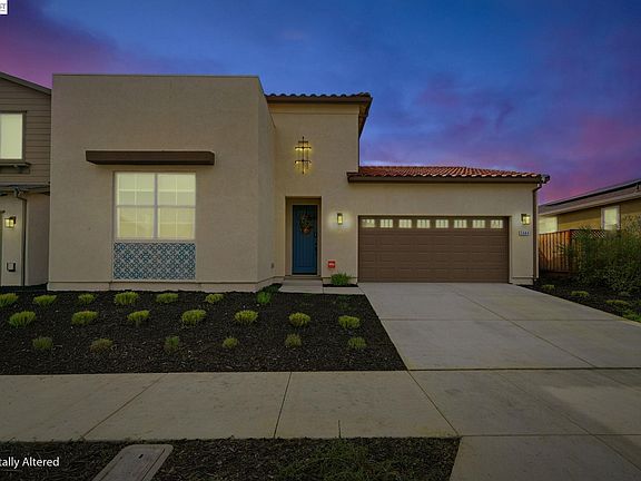 2nd image of 5444 Gray Pine Way