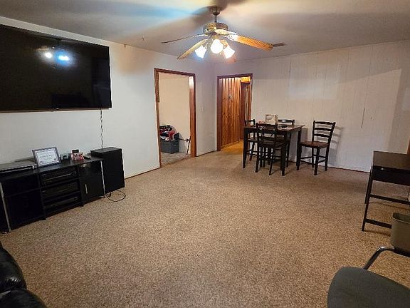 2nd image of 1236 Westmeade Dr