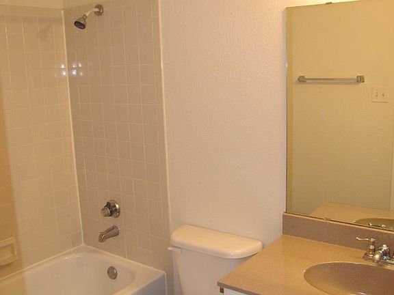 5th image of 12316-B Abney Dr