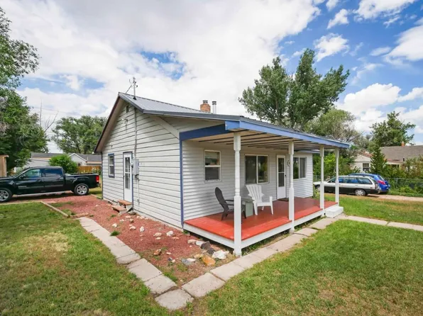 1020 S 9th St, Laramie, WY 82070