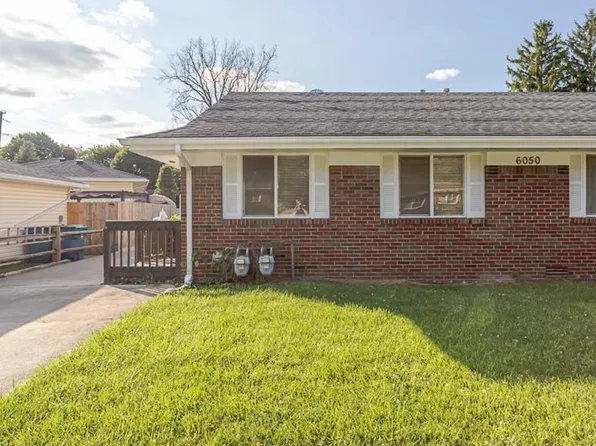 6050 Glenmore Rd, Sylvania, OH 43560