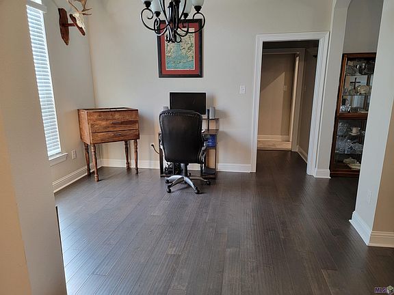 2nd image of 8827 Shephard Dr
