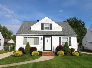 317 E 305th St, Willowick, OH 44095