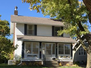 706 45th Pl, Des Moines, IA 50312