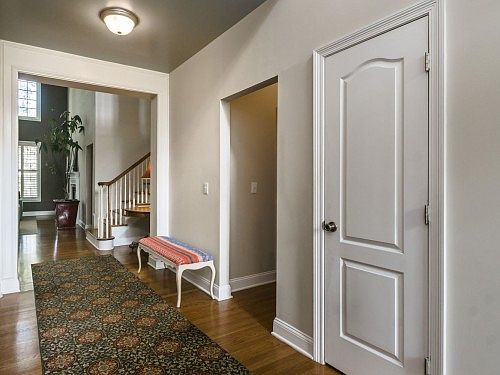 4th image of 5109 Heddon Way