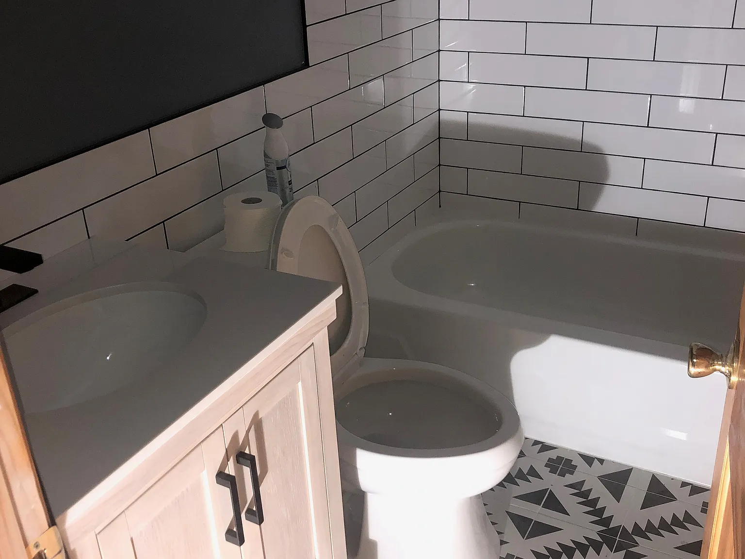 2 bed, $1,950 — Photo 3