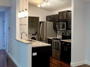 8859 Eagleview Dr APT 10, West Chester, OH 45069