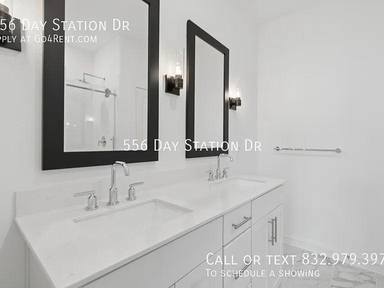 556 Day Station Dr — Photo 16