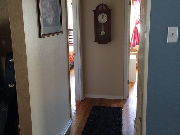 3rd image of 1405 Hazelwood St