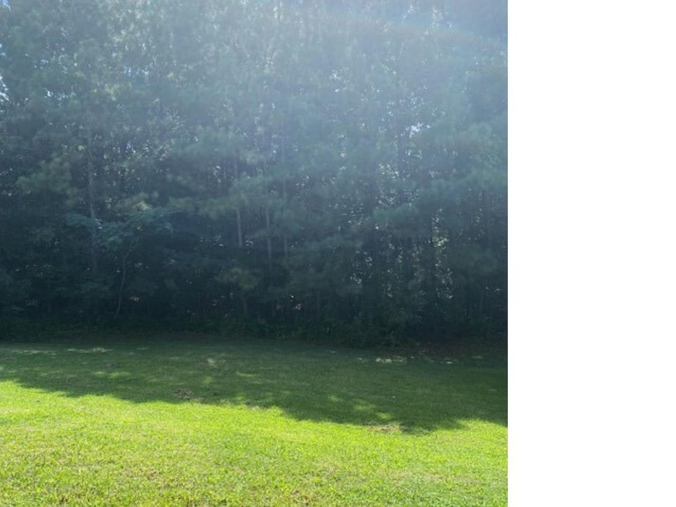 1st image of 241 W Willow Cir #39