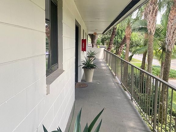 5th image of 612 S Mills Ave APT 6