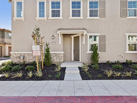 Langston Lot 75 Exterior