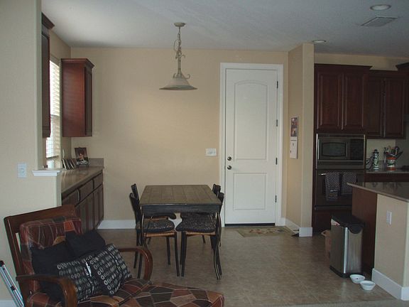 5th image of 1078 Limestone Dr