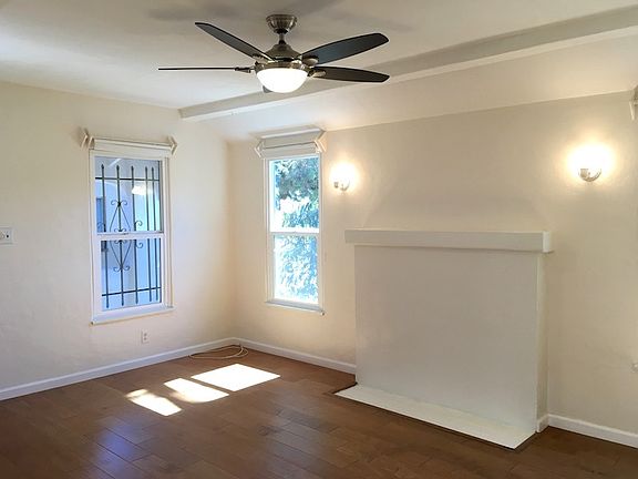 3rd image of 1609 1/2 Donaldson St