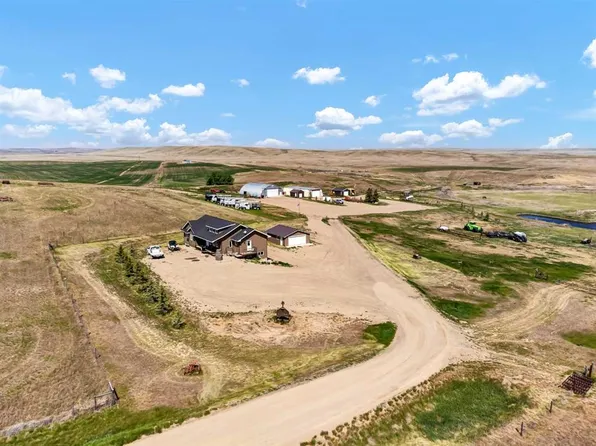 13308 Range Road 32, Cypress County, AB T0J 3L0