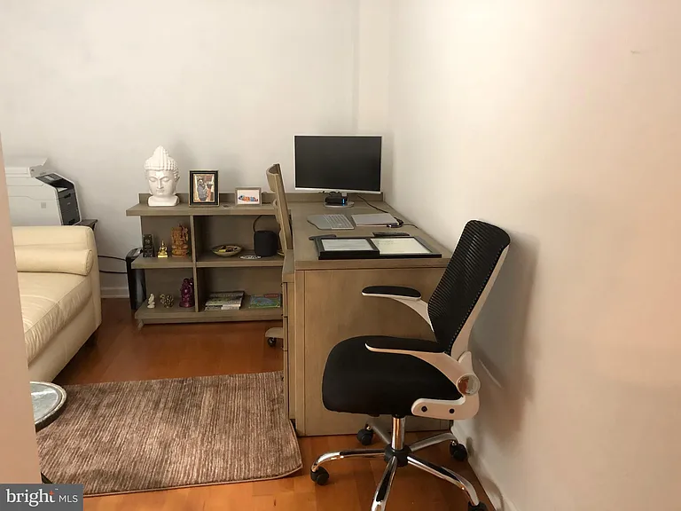 440 L St NW #407 — Photo 11