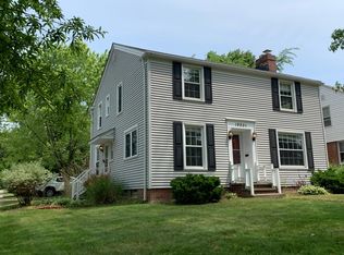 19201 Lomond Blvd, Shaker Heights, OH 44122
