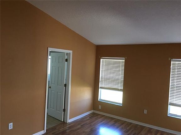 5th image of 30912 Sade Ct