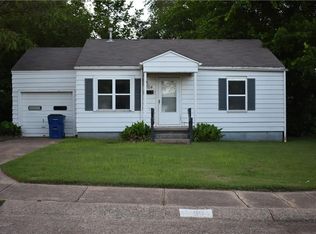 804 W College Ave, Seminole, OK 74868