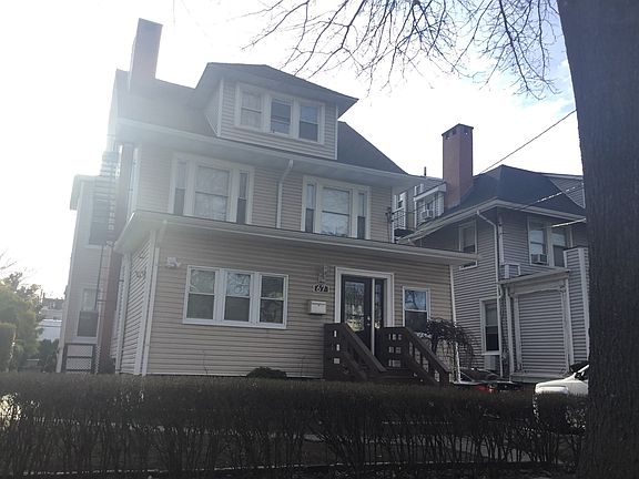 2nd image of 67 Waller Ave