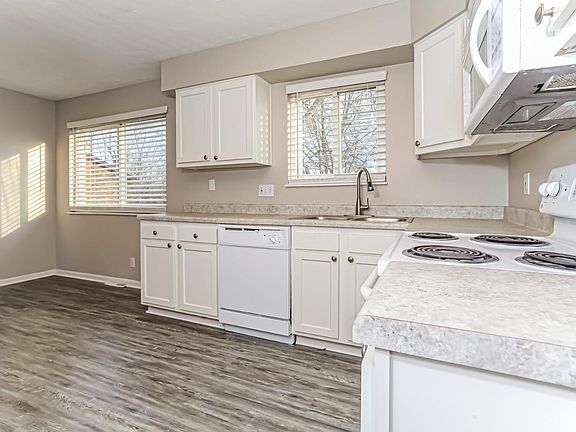 4th image of 846 Wesleyan Dr