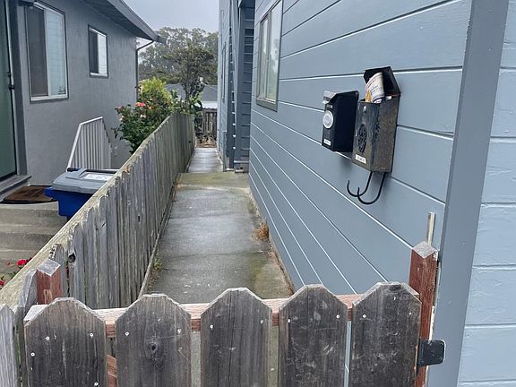 2nd image of 231 A St #B