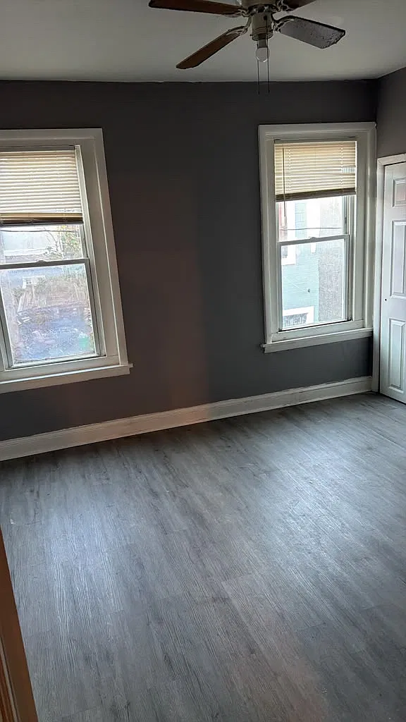 3 bed, 1008 sqft, $1,400 — Photo 1