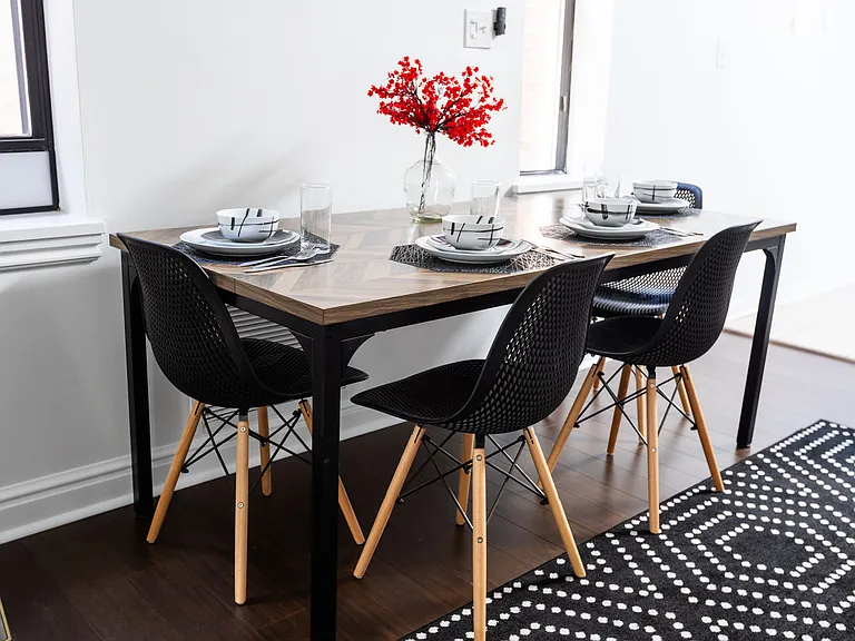 1306 Liverpool St #3 — Photo 14