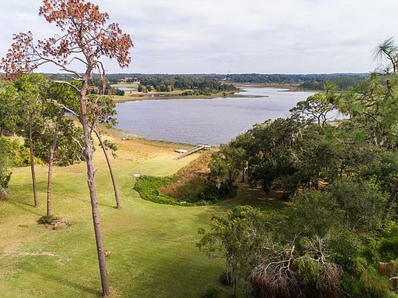 5th image of 2831 Lady Lake Blvd