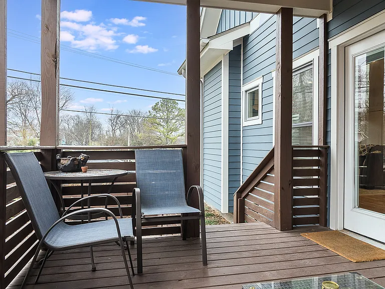 925 Mansfield Ave — Photo 35