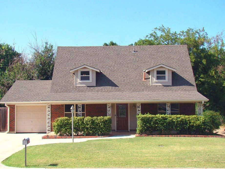 1st image of 5521 NW Eisenhower Dr
