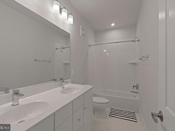 5th image of 654 Noush Ct #Bb