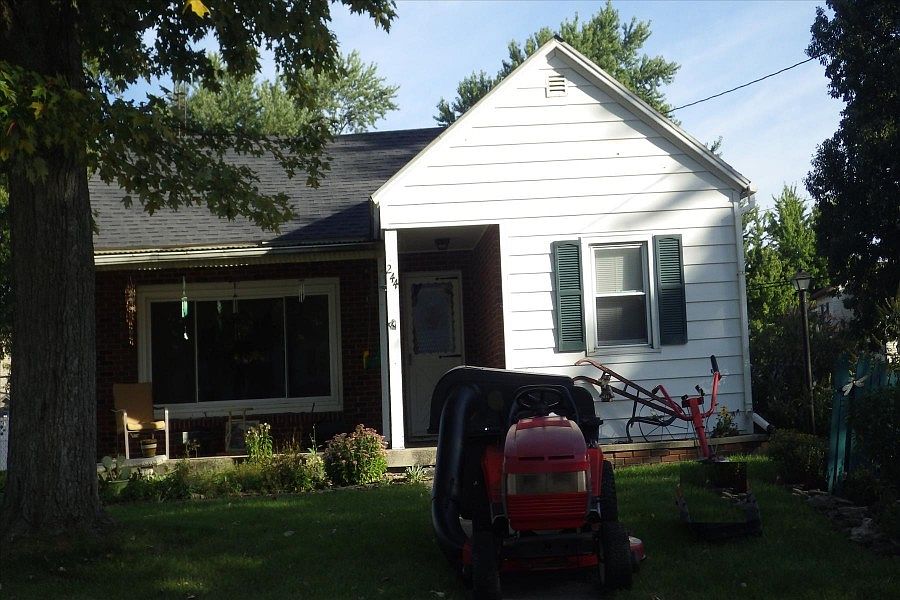 1st image of 244 E South St
