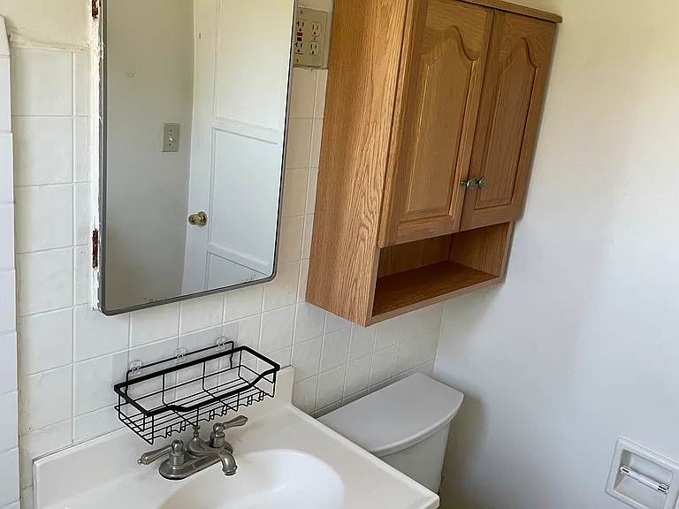 Aragon Dr — Photo 24