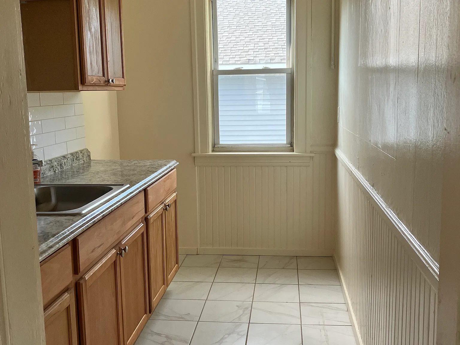 3 bed, 1430 sqft, $2,100 — Photo 3