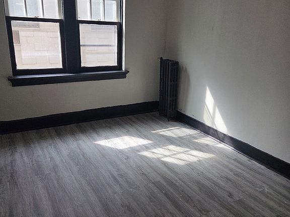 4th image of 843 N 24th St #11549989