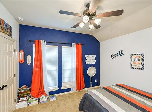 5th image of 2948 Greenway Dr
