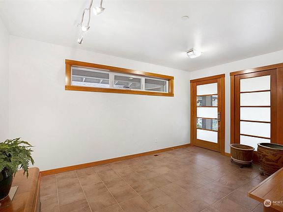 5th image of 24221 NE 193rd Place