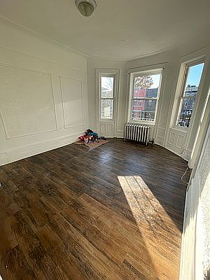 3rd image of 325 E 26th St Floor 2