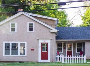 559 Main St, Somers, CT 06071